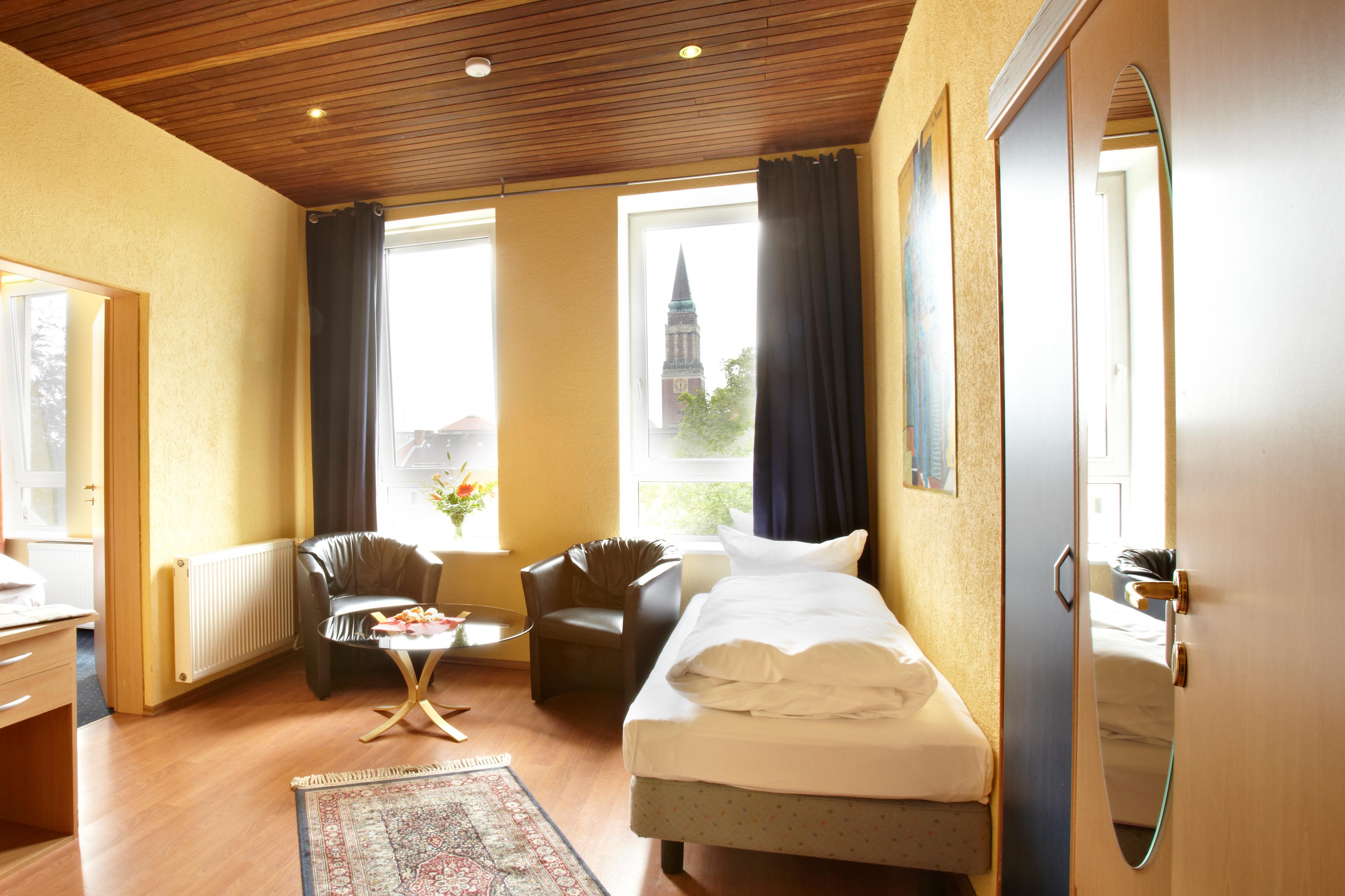 Hotel City Kiel By Premiere Classe Exterior photo